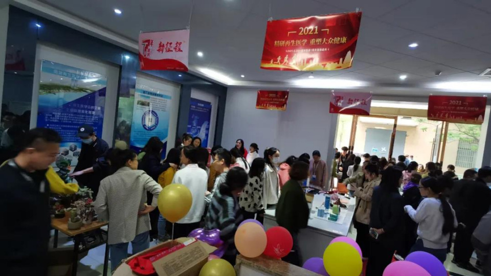 佰鴻螢火蟲愛心義賣，助力佰鴻周~